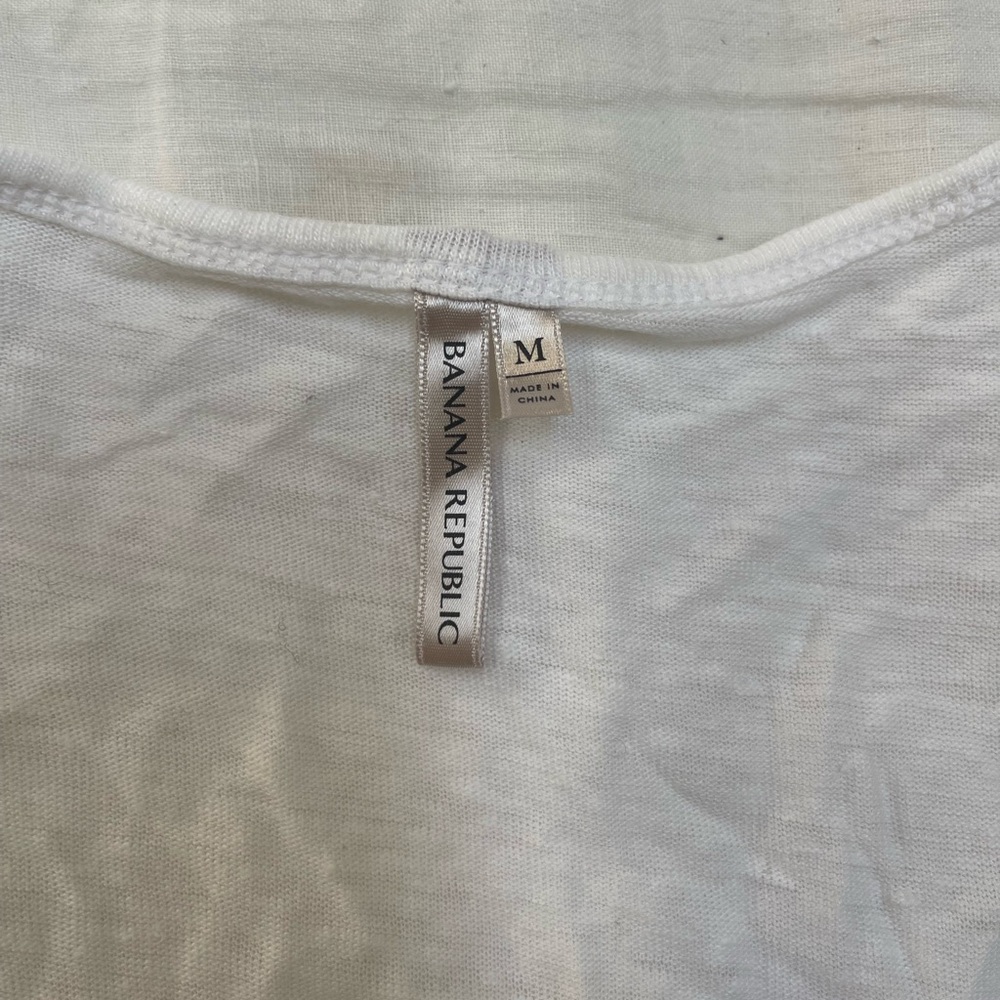 Banana Republic White Scoop Neck Tee Top